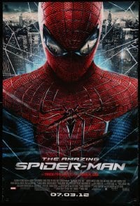 3k513 AMAZING SPIDER-MAN advance DS 1sh '12 Andrew Garfield in title role over city!